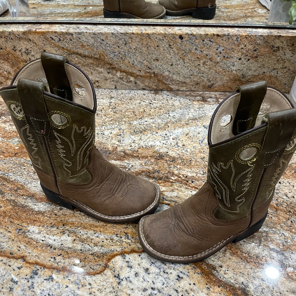 Old West - size 6 - toddler - western/cowboy boots.